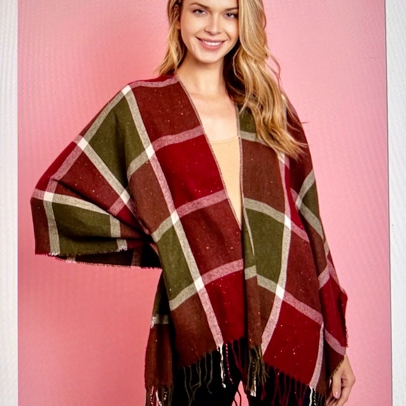 Checkered Poncho - Picture 2 of 2